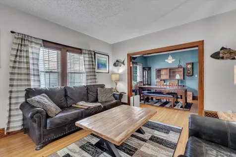 1530 39TH Street Rock Island IL 61201