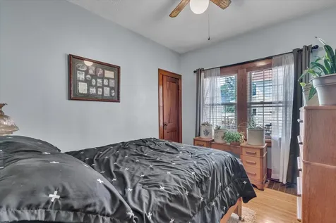 1530 39TH Street Rock Island IL 61201