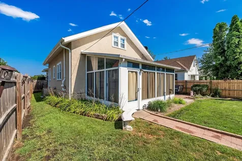 1530 39TH Street Rock Island IL 61201