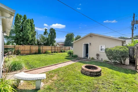 1530 39TH Street Rock Island IL 61201