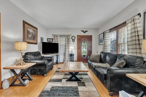 1530 39TH Street Rock Island IL 61201