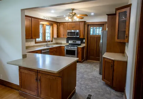 224 North Maple Street Gilman IL 60938