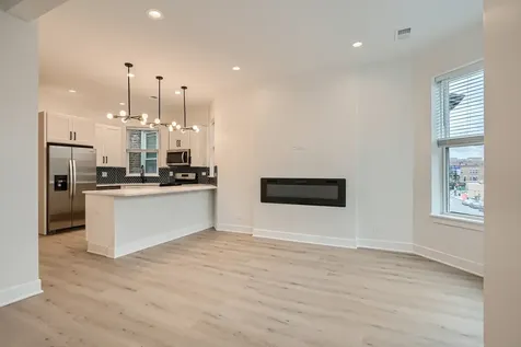 3509 North Sheffield Avenue Chicago IL 60657