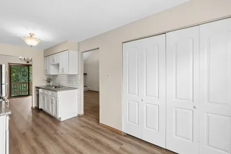 602 Country Lane Des Plaines IL 60016