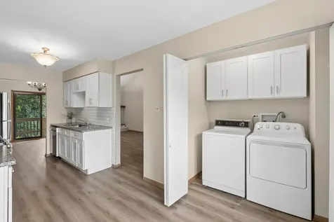 602 Country Lane Des Plaines IL 60016
