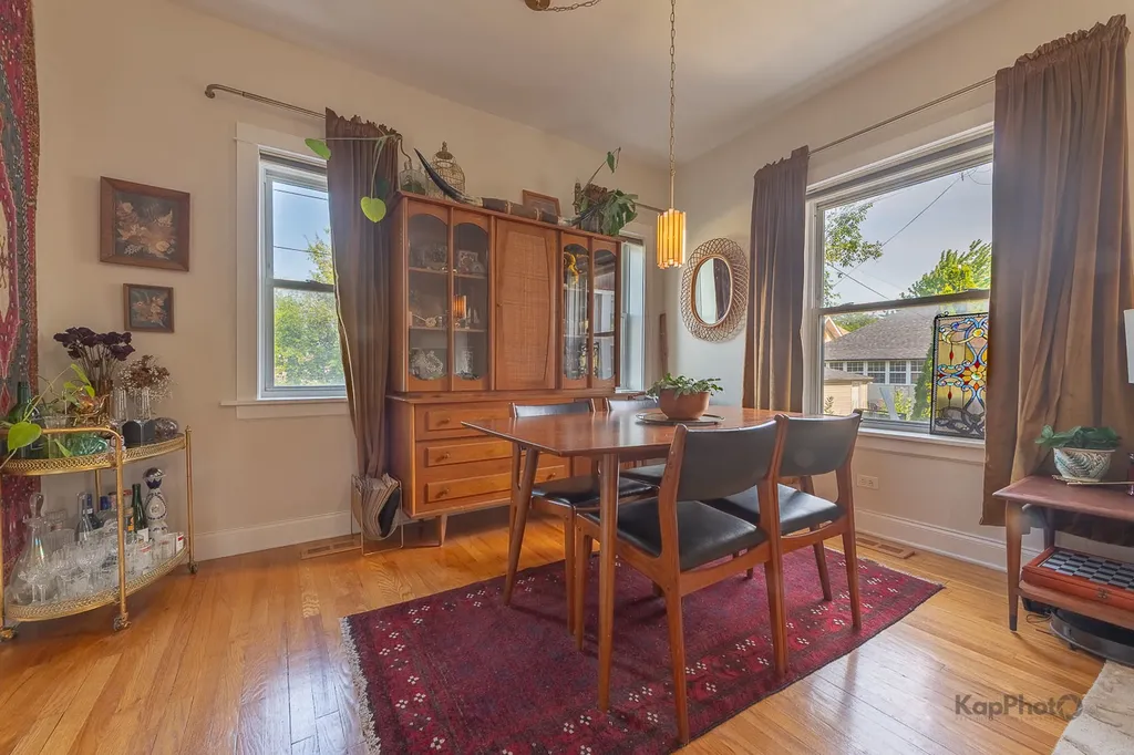 4410 North Long Avenue Chicago IL 60630