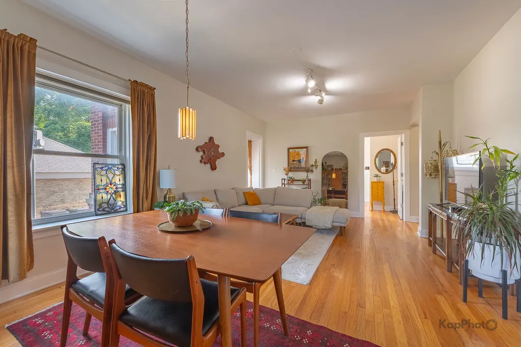 4410 North Long Avenue Chicago IL 60630