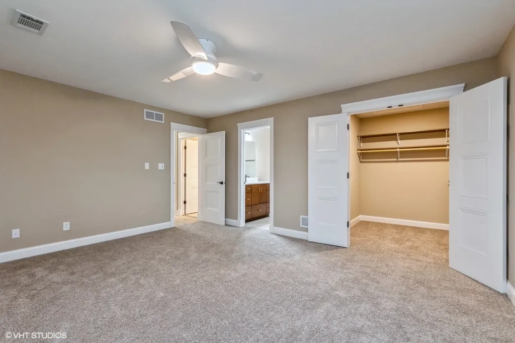 214 Manor Drive New Lenox IL 60451