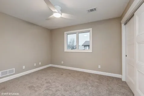 214 Manor Drive New Lenox IL 60451