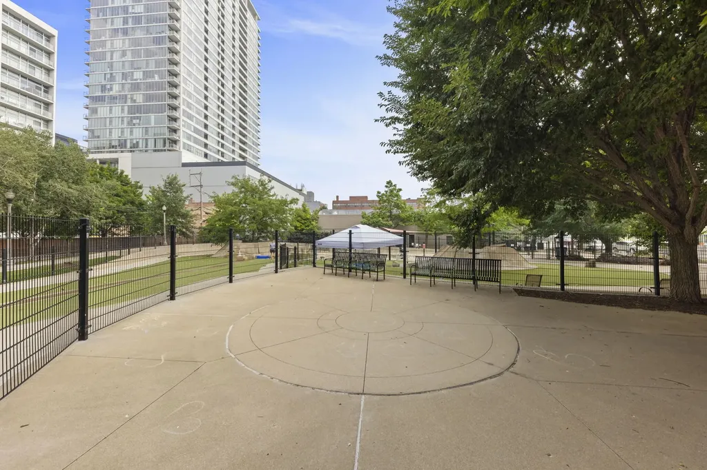 1720 South Michigan Avenue Chicago IL 60616