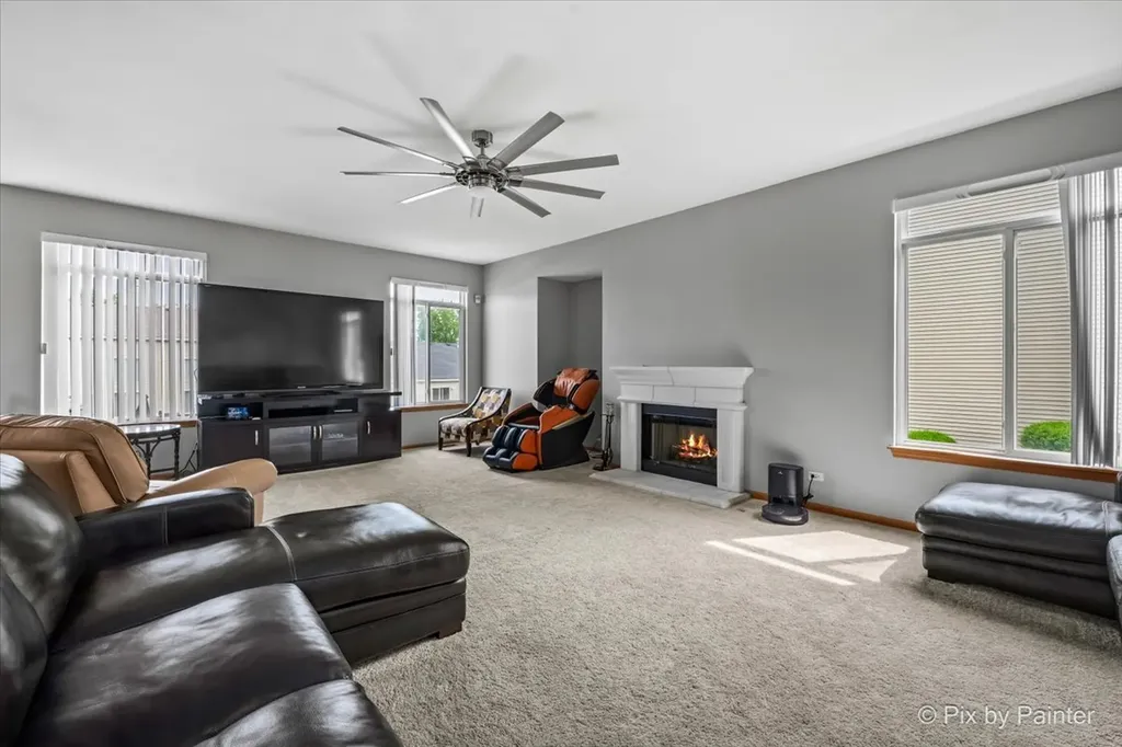 2030 Westbury Lane Aurora IL 60502