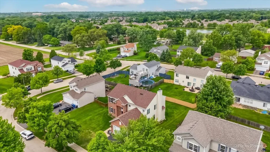 2030 Westbury Lane Aurora IL 60502