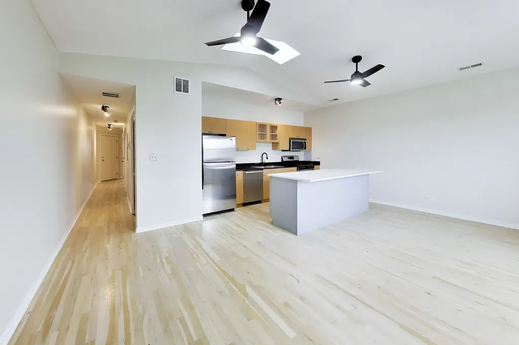 519 South Maplewood Avenue Chicago IL 60612