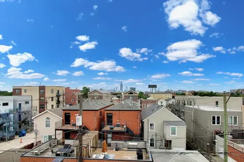 519 South Maplewood Avenue Chicago IL 60612