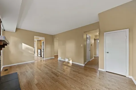 1121 Belmar Lane Buffalo Grove IL 60089