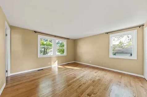 1121 Belmar Lane Buffalo Grove IL 60089