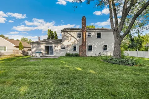 1121 Belmar Lane Buffalo Grove IL 60089