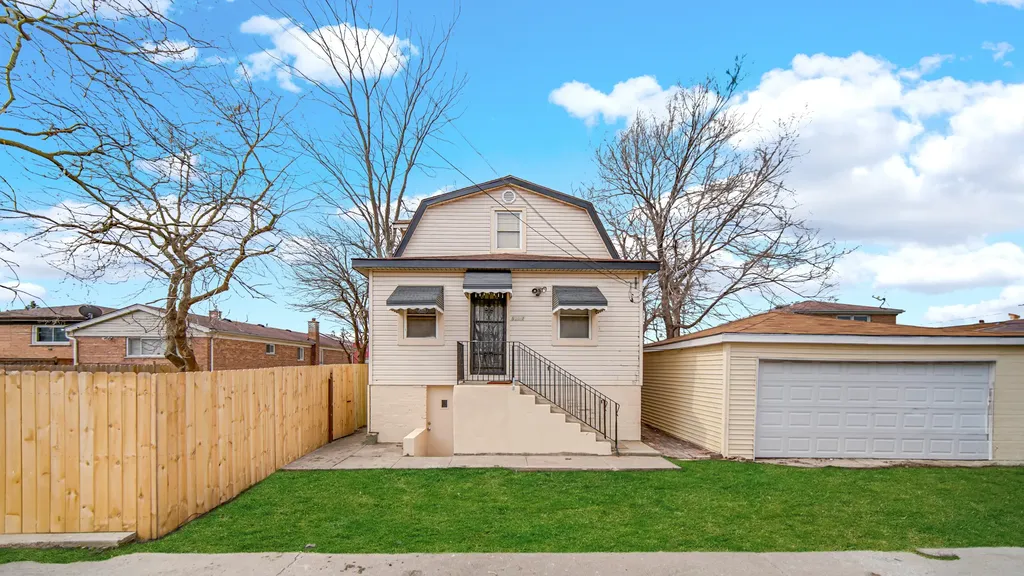 9321 South Green Street Chicago IL 60620