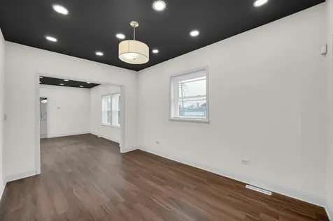 9321 South Green Street Chicago IL 60620