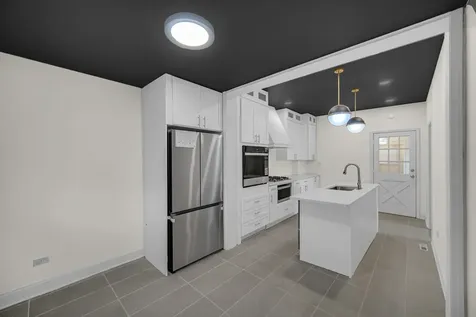 9321 South Green Street Chicago IL 60620