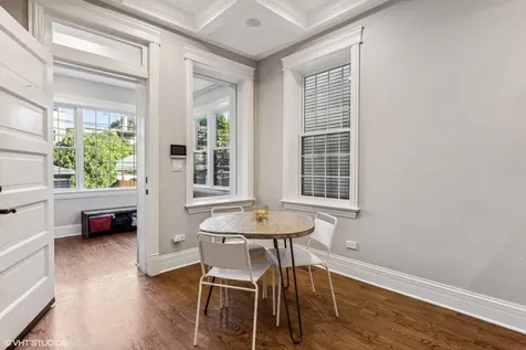 1214 West Newport Avenue Chicago IL 60657