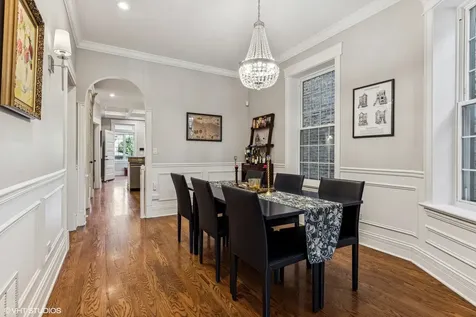 1214 West Newport Avenue Chicago IL 60657