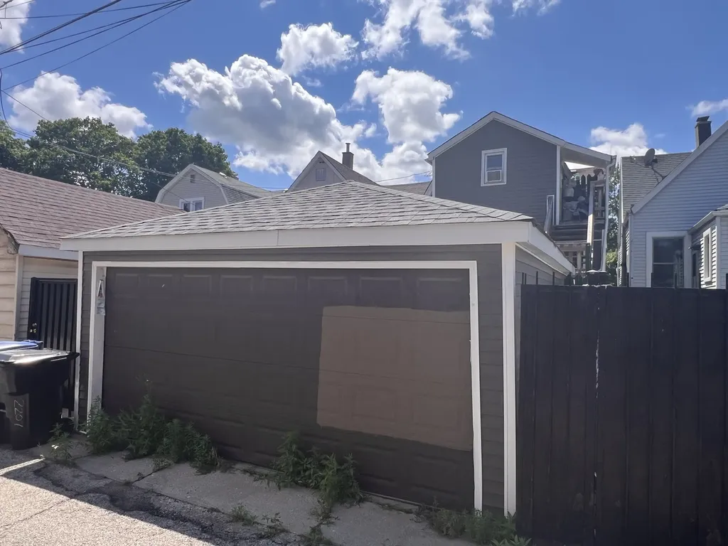 2207 North Lawndale Avenue Chicago IL 60647