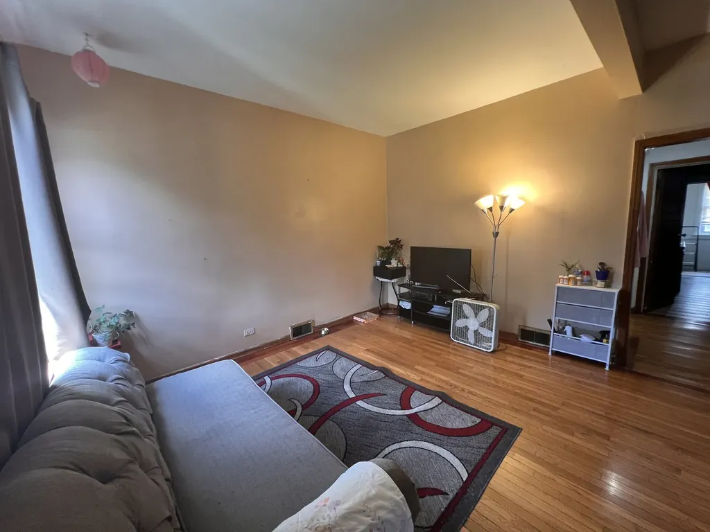 2207 North Lawndale Avenue Chicago IL 60647