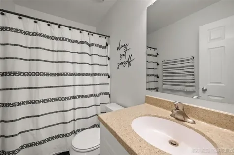 1512 Jodi Court Morris IL 60450