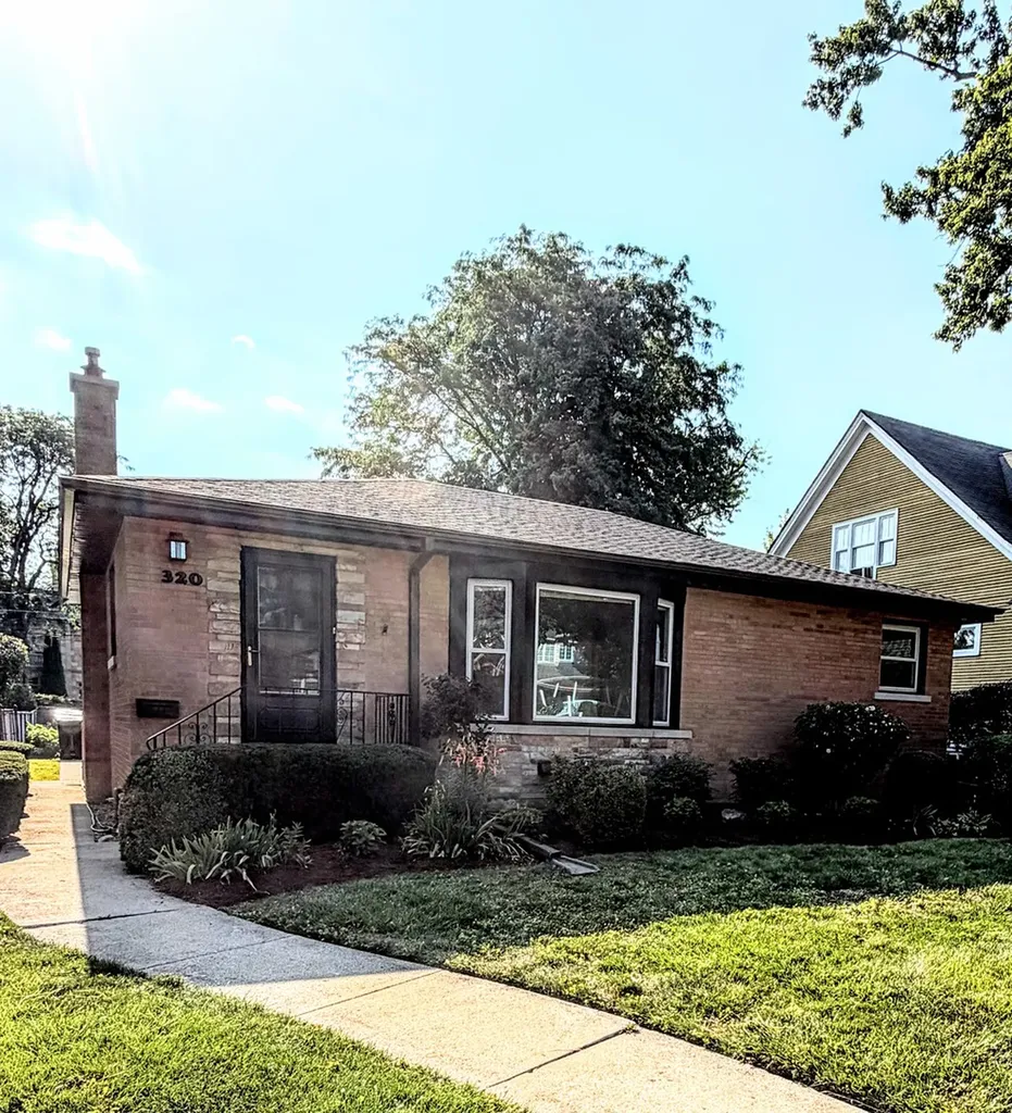 320 North Washington Avenue Park Ridge IL 60068