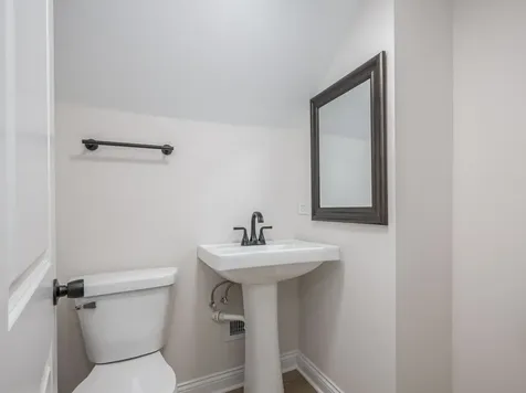 8504 South Baltimore Avenue Chicago IL 60617