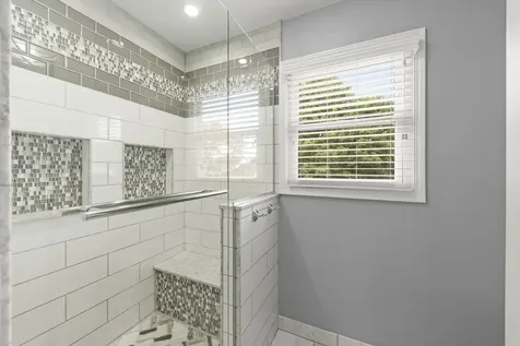 1608 Lois Ann Lane Naperville IL 60563