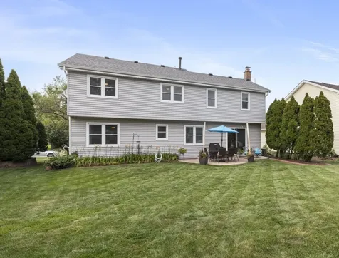 1608 Lois Ann Lane Naperville IL 60563