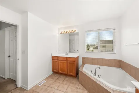 2107 Waterbury Drive Joliet IL 60431