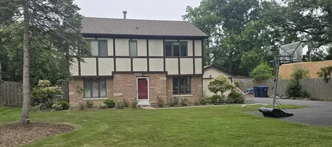 23327 North Wildwood Lane Deerfield IL 60015