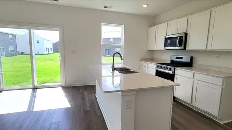 2253 Cobble Springs Drive Wonder Lake IL 60097