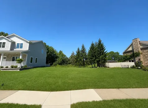 1140 Honeysuckle Drive Wheeling IL 60090