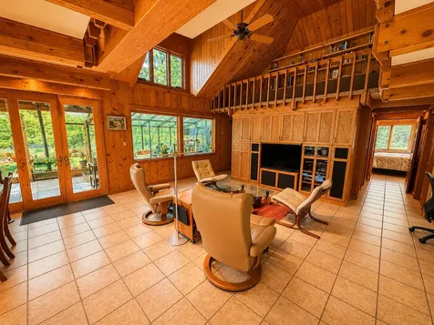 7328 Kinnikinnick Drive Roscoe IL 61073