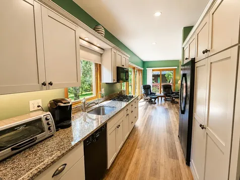 7328 Kinnikinnick Drive Roscoe IL 61073