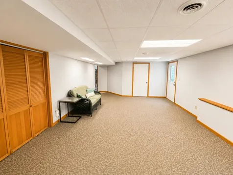 7328 Kinnikinnick Drive Roscoe IL 61073