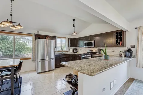 288 Heritage Parkway Romeoville IL 60446