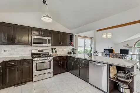 288 Heritage Parkway Romeoville IL 60446