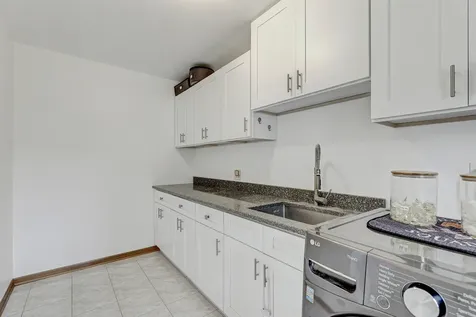 288 Heritage Parkway Romeoville IL 60446