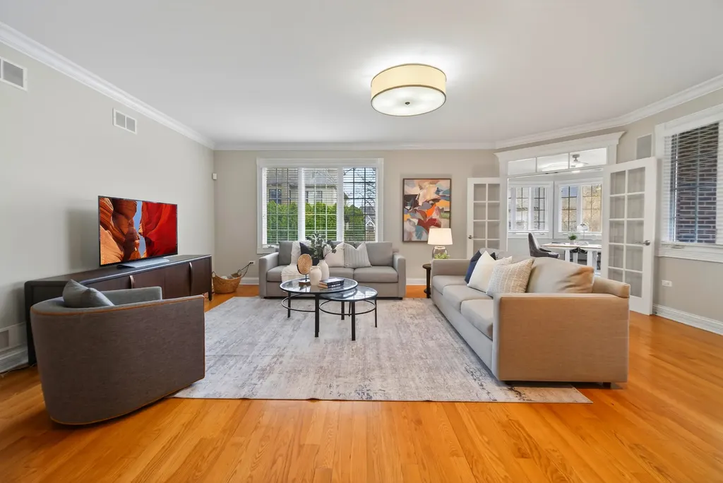 70 Forest Avenue Naperville IL 60540