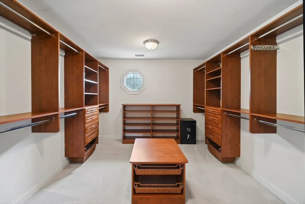 70 Forest Avenue Naperville IL 60540