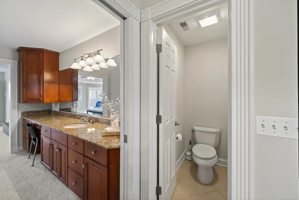 70 Forest Avenue Naperville IL 60540