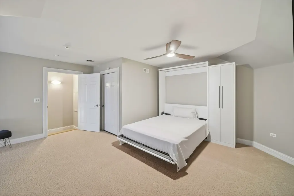 70 Forest Avenue Naperville IL 60540