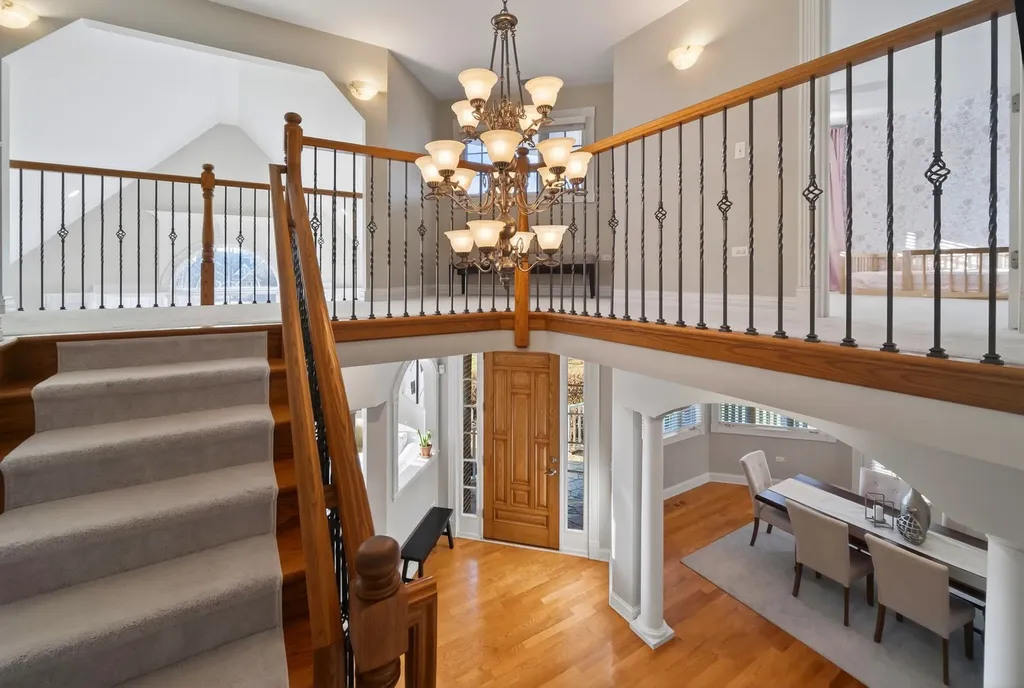 70 Forest Avenue Naperville IL 60540