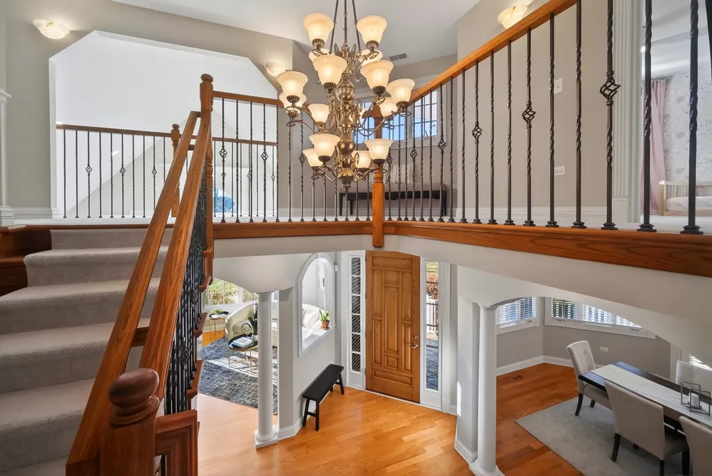 70 Forest Avenue Naperville IL 60540
