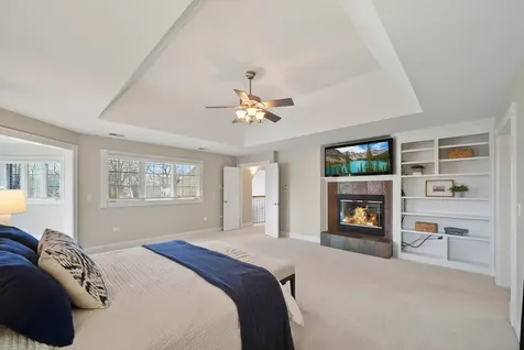 70 Forest Avenue Naperville IL 60540